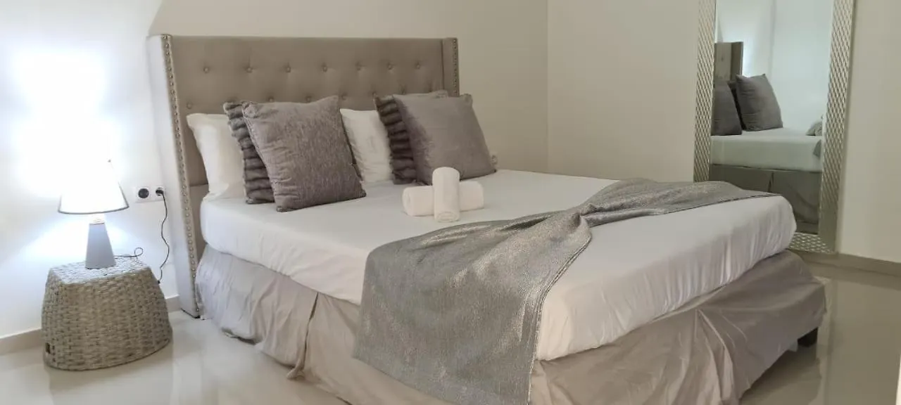 Apartment Zeyden Place Apt Praia
