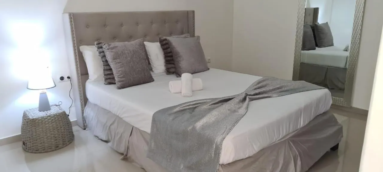 Zeyden Place Apt Praia